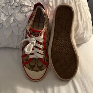 Coach Signature Canvas Low-Top Sneakers | Monogram | 6B (Youth) / Women’s 7–7.5